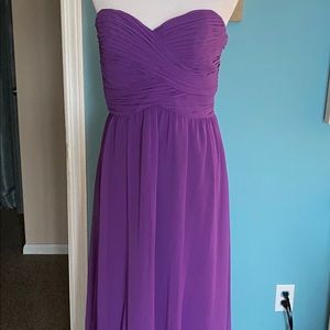 Full length Ralph Lauren strapless gown. Size US8.